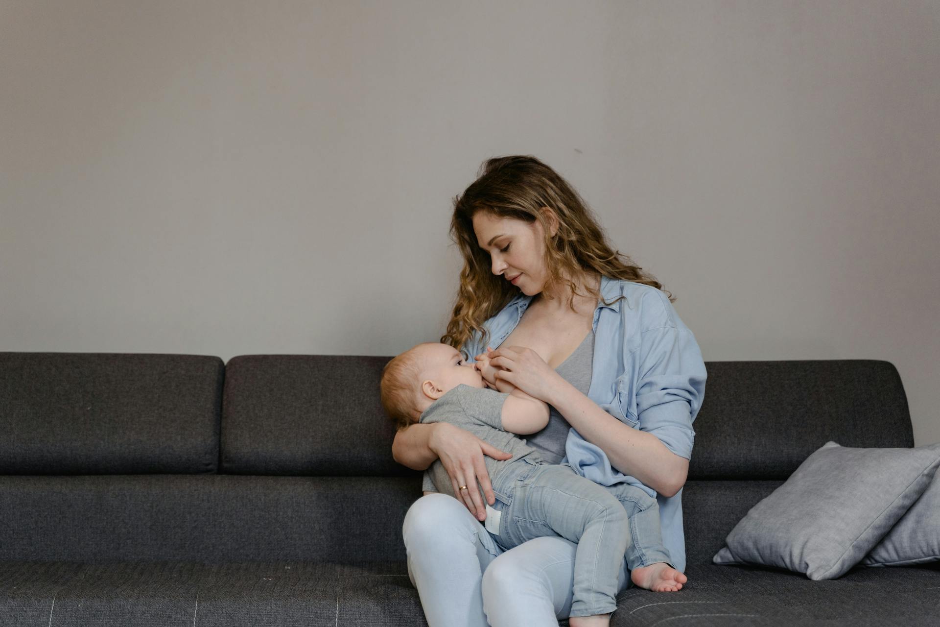 How breastfeeding is helpful in losing weight? Losing weight during breastfeeding
